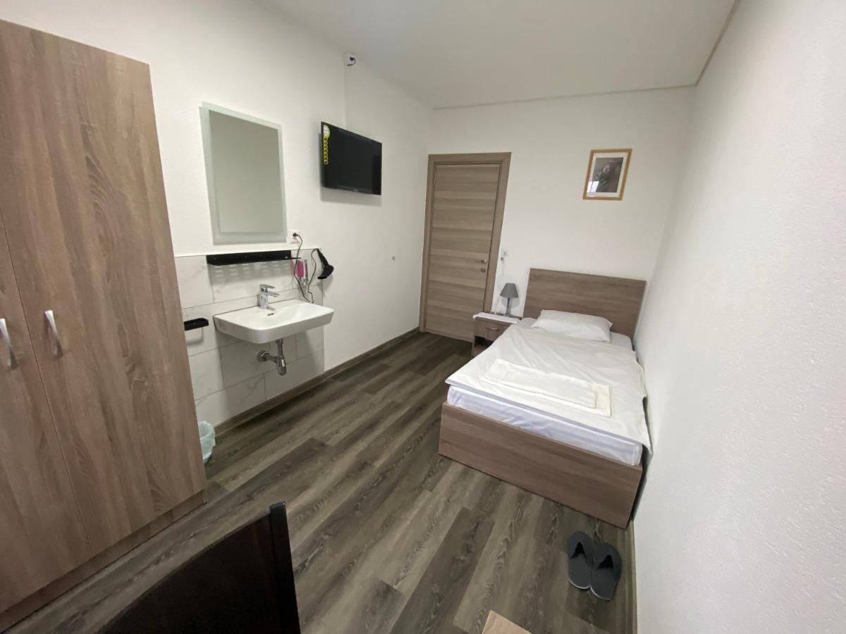 Hotel Da Luca Herzogenbuchsee Екстериор снимка