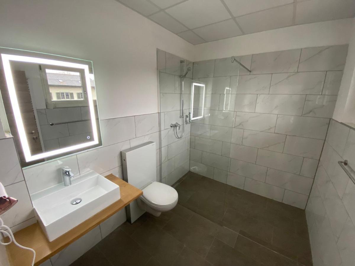 Hotel Da Luca Herzogenbuchsee Екстериор снимка