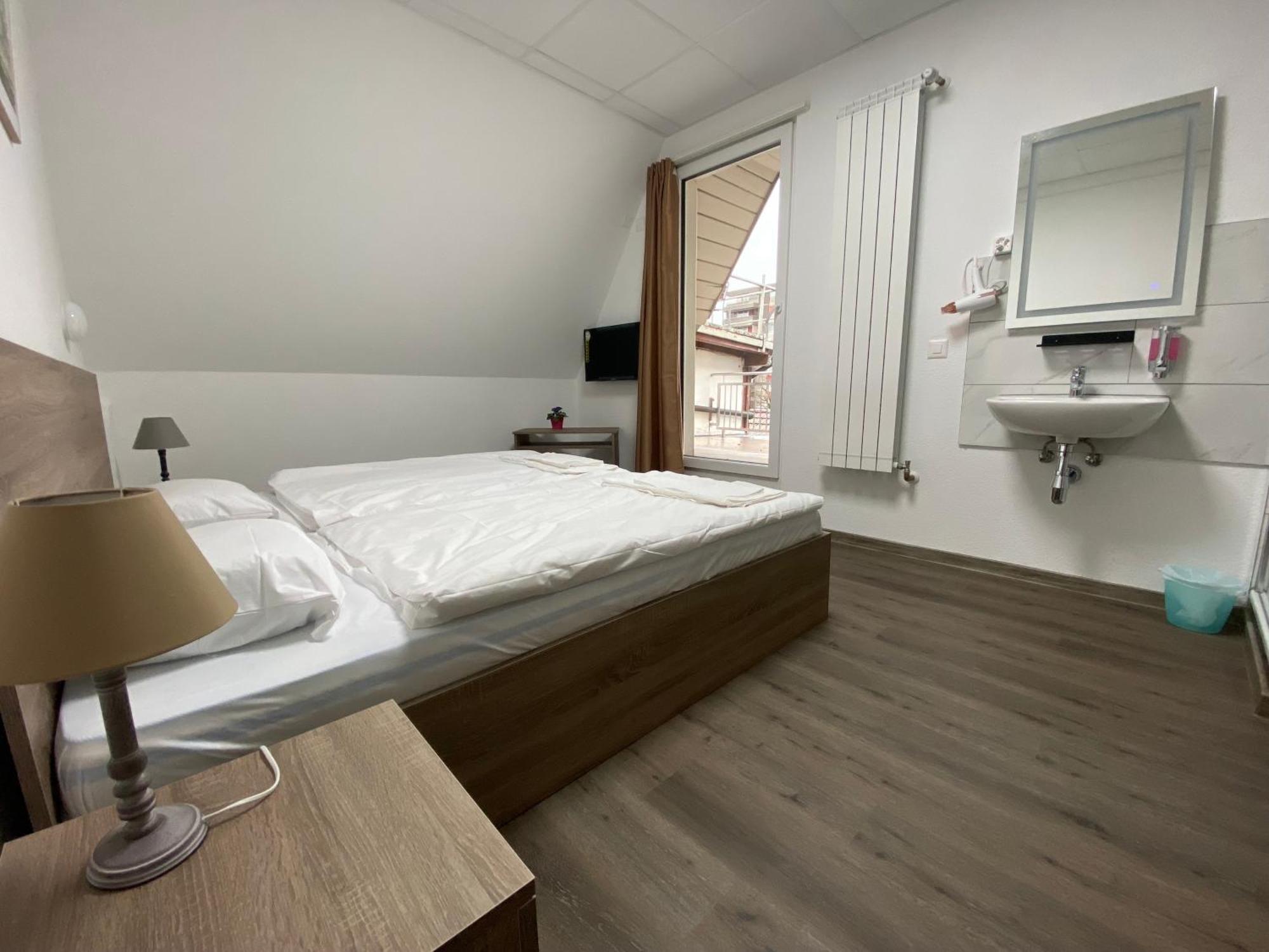 Hotel Da Luca Herzogenbuchsee Екстериор снимка